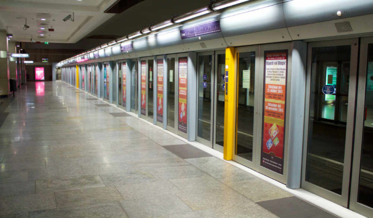 Hai già visto la nuova tecnologia adottata dalla Metro di Torino? Niente più vagoni strapieni come carri-bestiame Hai già visto la nuova tecnologia adottata dalla Metro di Torino? Niente più vagoni strapieni come carri-bestiame