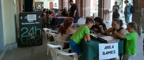 Prima edizione di Caselle comics ! Speriamo continuino ! Prima edizione di Caselle comics ! Speriamo continuino !