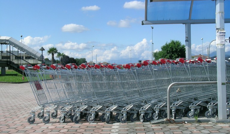 Risparmia 1.300 euro l’anno scegliendo il supermercato più conveniente a Torino Risparmia 1.300 euro l’anno scegliendo il supermercato più conveniente a Torino