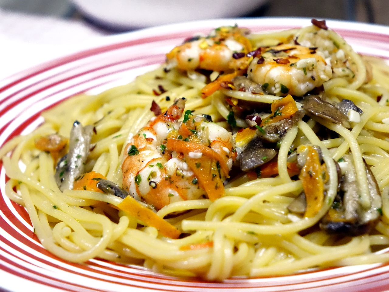 Tagliatelle zucca e funghi