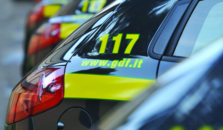 Lavoro offerte: al via il Concorso per 930 allievi marescialli della Guardia di Finanza Lavoro offerte: al via il Concorso per 930 allievi marescialli della Guardia di Finanza
