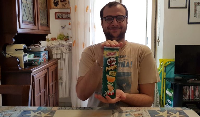 Pringles gusto formaggio e cipolla: le ho provate per voi ed ecco la mia opinione Pringles gusto formaggio e cipolla: le ho provate per voi ed ecco la mia opinione