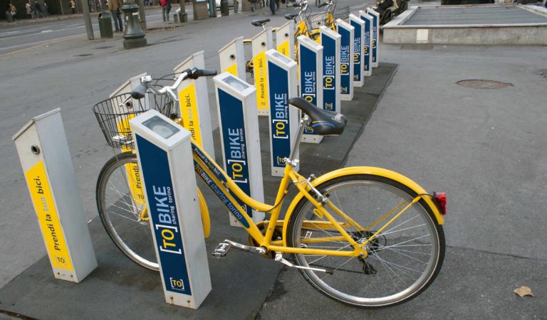 Torino, la pista ciclabile tra piazza Statuto e Collegno prosegue: ecco quando sarà finita Torino, la pista ciclabile tra piazza Statuto e Collegno prosegue: ecco quando sarà finita