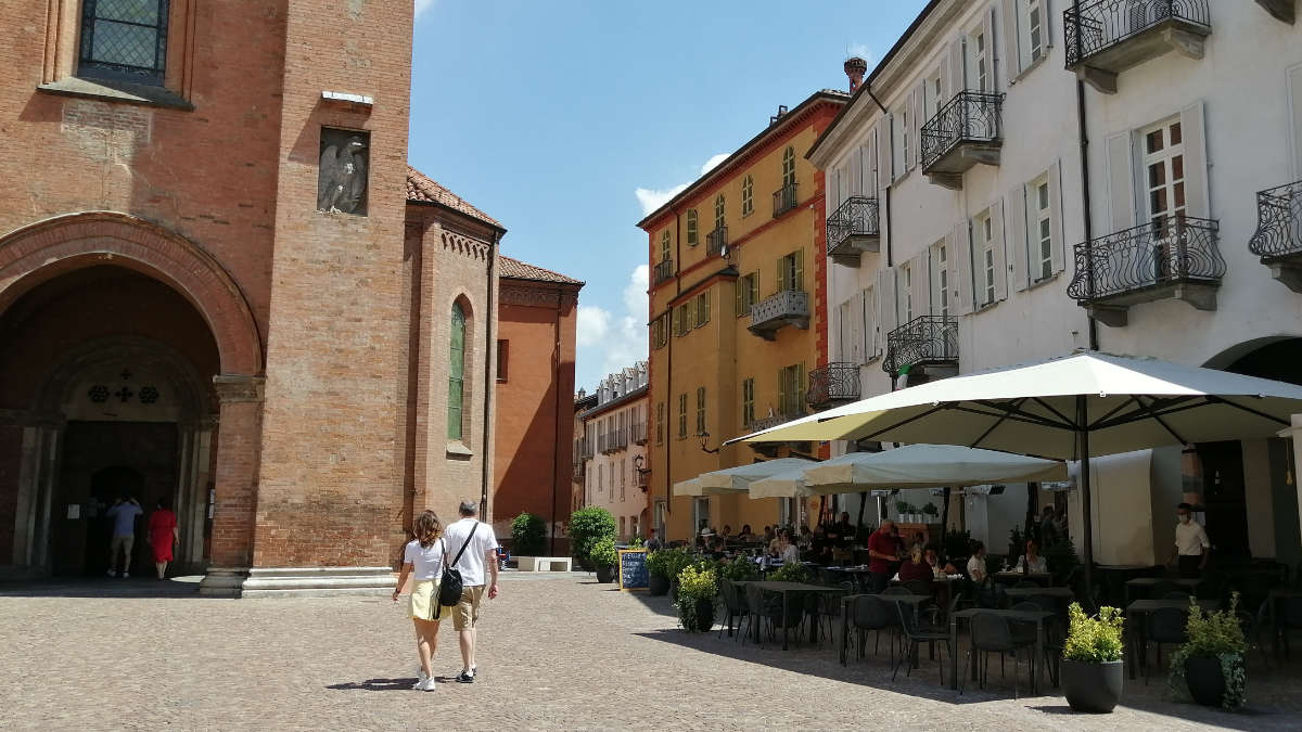 Piazza Duomo ad Alba