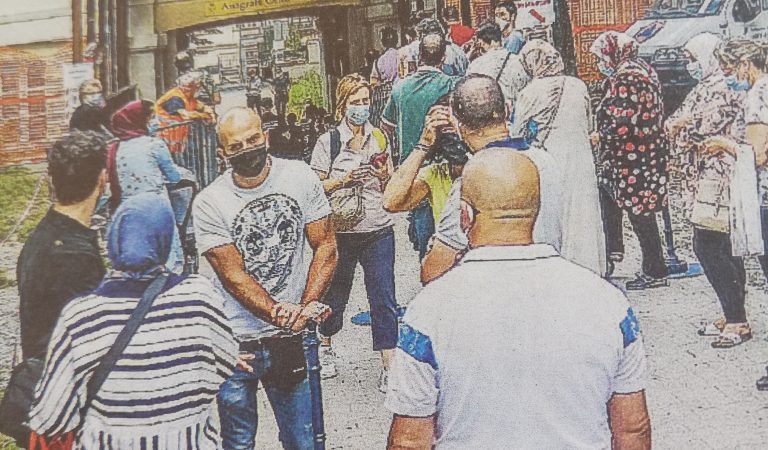 L’anagrafe a Torino è nel caos cinquemila pratiche ferme da giugno L’anagrafe a Torino è nel caos cinquemila pratiche ferme da giugno