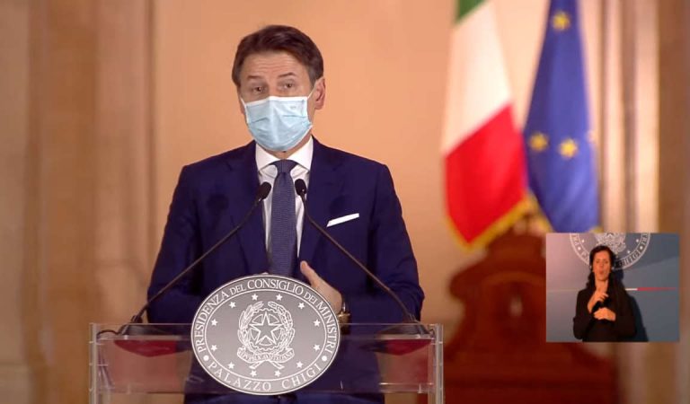 DPCM 18 ottobre: tutte le misure in vigore da oggi al 13 novembre. Il testo completo e tutti i dettagli su scuola, locali e sport DPCM 18 ottobre: tutte le misure in vigore da oggi al 13 novembre. Il testo completo e tutti i dettagli su scuola, locali e sport