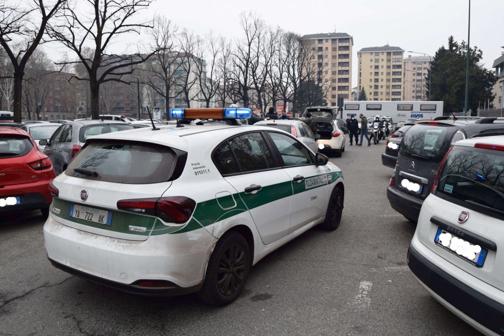 Parcheggiatori abusivi Torino