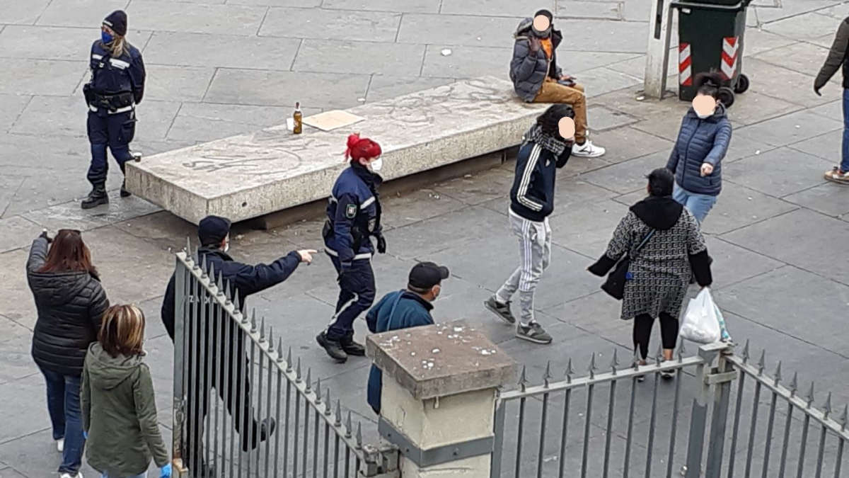 Controlli covid a Porta Palazzo