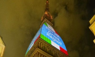 La Mole illuminata col tricolore